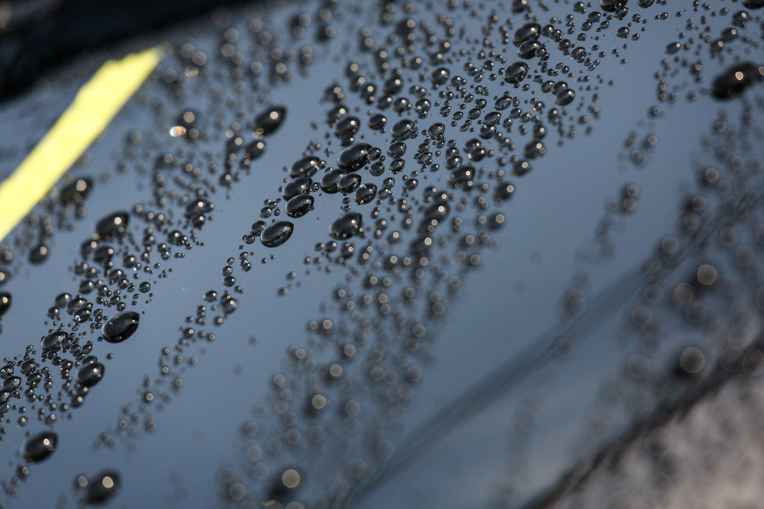 車のウォータースポットと水垢の原因・対策・除去方法について解説